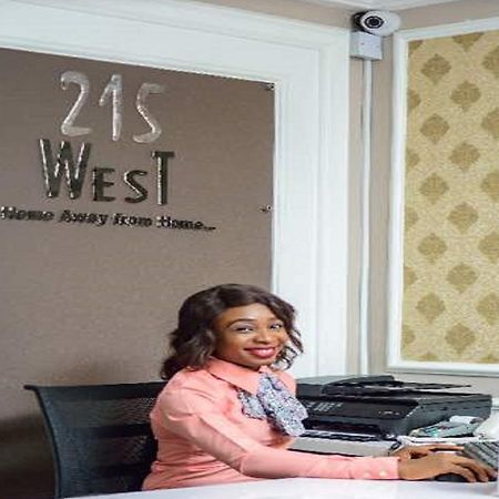 215 West Apartment Abuja Kültér fotó