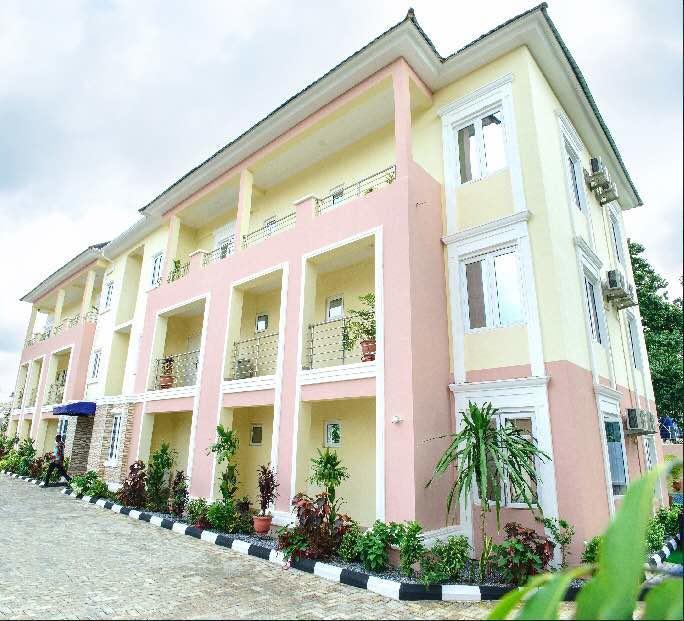215 West Apartment Abuja Kültér fotó