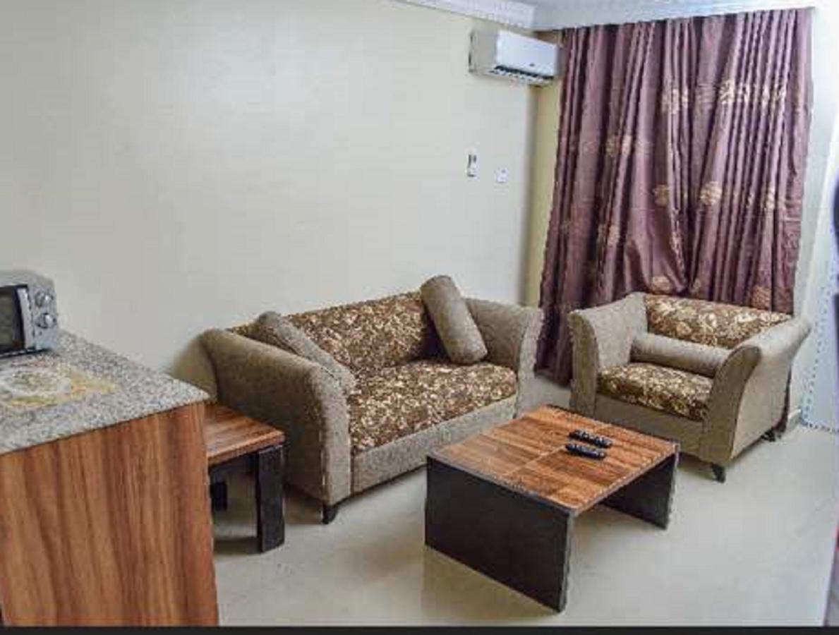 215 West Apartment Abuja Kültér fotó